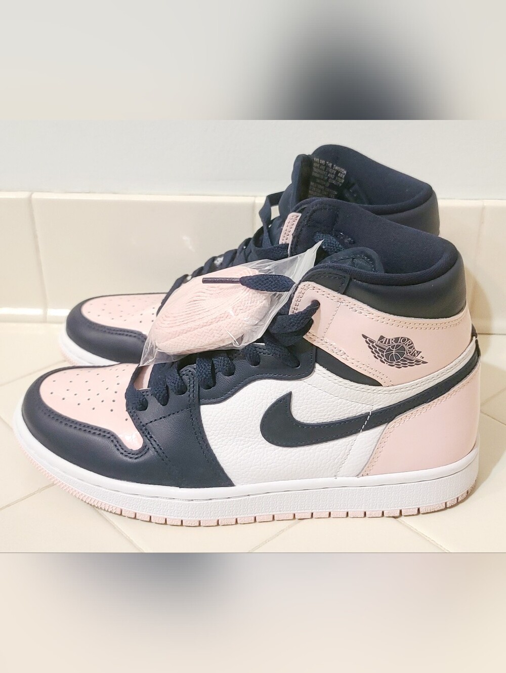 Jordan 1 Retro High OG Atmosphere Women's Size 7
